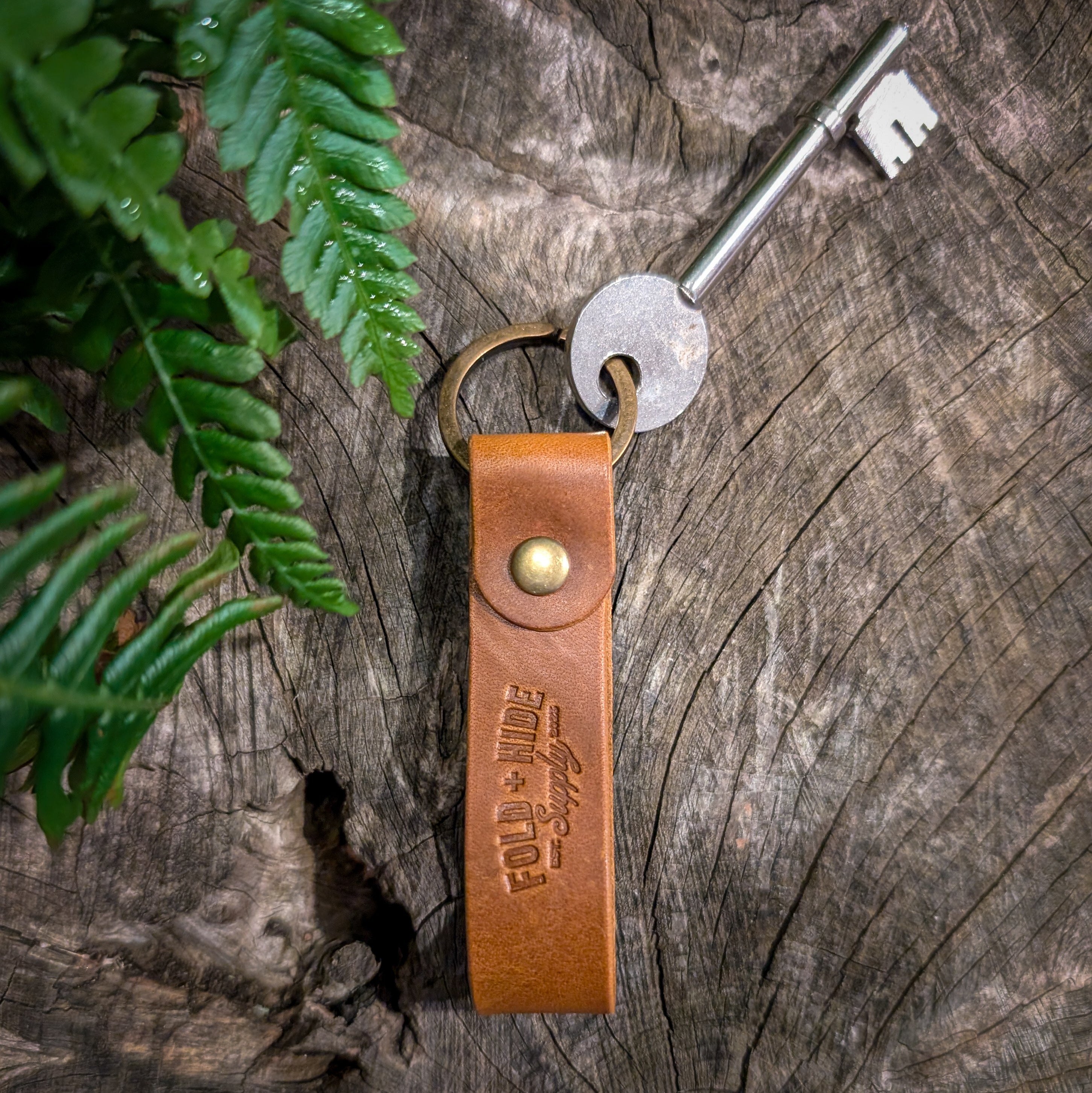 Fold Over Key Chain Leather Key Ring – Fold and Hide Supply